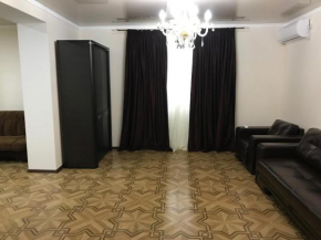 Квартира 1-комнатная+лоджия, Pizunda